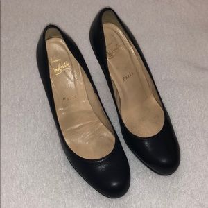 Christian Louboutin Simple Leather Pumps